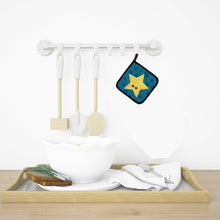 Load image into Gallery viewer, Weather Night Star Face Pot Holders - Set of 2 - Heat-Resistant Kitchen Essentials BB7159PTHD