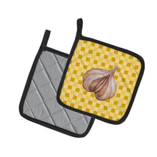 Load image into Gallery viewer, Garlic on Basketweave Pot Holders - Set of 2 - Heat-Resistant Kitchen Essentials BB7202PTHD