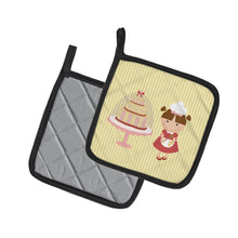 Load image into Gallery viewer, Cake Baker Brunette Yellow Pot Holders - Set of 2 - Heat-Resistant Kitchen Essentials BB7255PTHD