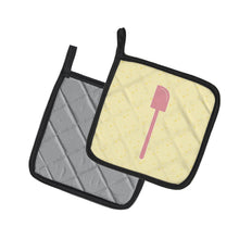 Load image into Gallery viewer, Spatula on Yellow Pot Holders - Set of 2 - Heat-Resistant Kitchen Essentials BB7283PTHD
