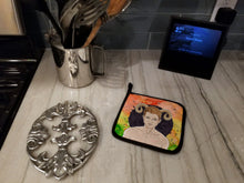 Load image into Gallery viewer, Aries Zodiac Sign Pot Holders - Set of 2 - Heat-Resistant Kitchen Essentials BB7317PTHD