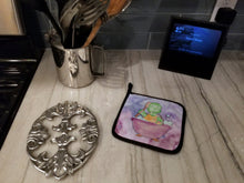 Load image into Gallery viewer, Turtle Bathing Watercolor Pot Holders - Set of 2 - Heat-Resistant Kitchen Essentials BB7344PTHD