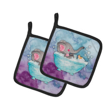 Load image into Gallery viewer, Elephant Bathing Watercolor Pot Holders - Set of 2 - Heat-Resistant Kitchen Essentials BB7346PTHD