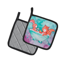 Load image into Gallery viewer, Rabbit and Squirrel Bathing Watercolor Pot Holders - Set of 2 - Heat-Resistant Kitchen Essentials BB7348PTHD