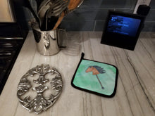 Load image into Gallery viewer, Stick Horse Watercolor Pot Holders - Set of 2 - Heat-Resistant Kitchen Essentials BB7366PTHD