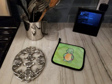 Load image into Gallery viewer, Turtle Watercolor Pot Holders - Set of 2 - Heat-Resistant Kitchen Essentials BB7382PTHD