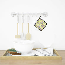 Load image into Gallery viewer, Easter Basket and Eggs Pot Holders - Set of 2 - Heat-Resistant Kitchen Essentials BB7490PTHD