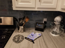 Load image into Gallery viewer, Watercolor Blue Flowers Oven Mitt BB7491OVMT
