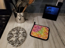 Load image into Gallery viewer, Watercolor Rainbow Geometric Circles Pot Holders - Set of 2 - Heat-Resistant Kitchen Essentials BB7515PTHD