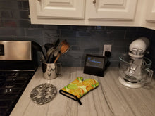 Load image into Gallery viewer, Watercolor Limes and Oranges Citrus Oven Mitt BB7517OVMT