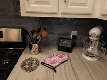 Load image into Gallery viewer, Watercolor Fairy Princess on Pink Oven Mitt BB7547OVMT