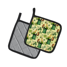 Load image into Gallery viewer, Watercolor St Patrick's Day Party Pot Holders - Set of 2 - Heat-Resistant Kitchen Essentials BB7559PTHD