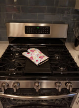 Load image into Gallery viewer, Watercolor Love Letters Oven Mitt BB7569OVMT