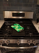 Load image into Gallery viewer, Watercolor Broccoli Oven Mitt BB7570OVMT