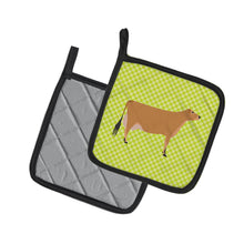 Load image into Gallery viewer, Jersey Cow Green Pot Holders - Set of 2 - Heat-Resistant Kitchen Essentials BB7655PTHD
