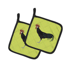 Load image into Gallery viewer, Minorca Ctalalan Chicken Green Pot Holders - Set of 2 - Heat-Resistant Kitchen Essentials BB7667PTHD