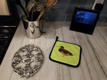 Load image into Gallery viewer, Silver Bantam Duck Green Pot Holders - Set of 2 - Heat-Resistant Kitchen Essentials BB7693PTHD