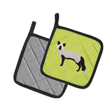 Load image into Gallery viewer, Silver Fox Green Pot Holders - Set of 2 - Heat-Resistant Kitchen Essentials BB7697PTHD