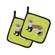 Load image into Gallery viewer, Ferret Green Pot Holders - Set of 2 - Heat-Resistant Kitchen Essentials BB7704PTHD