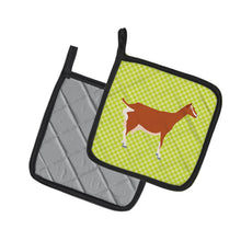 Load image into Gallery viewer, Toggenburger Goat Green Pot Holders - Set of 2 - Heat-Resistant Kitchen Essentials BB7707PTHD