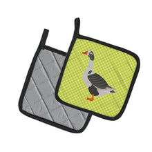 Load image into Gallery viewer, West of England Goose Green Pot Holders - Set of 2 - Heat-Resistant Kitchen Essentials BB7721PTHD