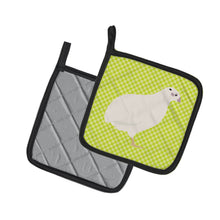 Load image into Gallery viewer, Texas Quail Green Pot Holders - Set of 2 - Heat-Resistant Kitchen Essentials BB7783PTHD
