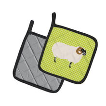 Load image into Gallery viewer, Scottish Blackface Sheep Green Pot Holders - Set of 2 - Heat-Resistant Kitchen Essentials BB7799PTHD