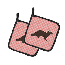 Load image into Gallery viewer, Sable Marten Pink Check Pot Holders - Set of 2 - Heat-Resistant Kitchen Essentials BB7869PTHD