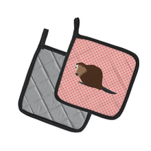Load image into Gallery viewer, Eurasian Beaver Pink Check Pot Holders - Set of 2 - Heat-Resistant Kitchen Essentials BB7873PTHD