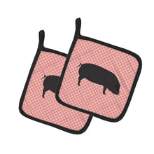 Load image into Gallery viewer, Devon Large Black Pig Pink Check Pot Holders - Set of 2 - Heat-Resistant Kitchen Essentials BB7931PTHD