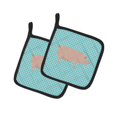 Load image into Gallery viewer, English Large White Pig Blue Check Pot Holders - Set of 2 - Heat-Resistant Kitchen Essentials BB8112PTHD