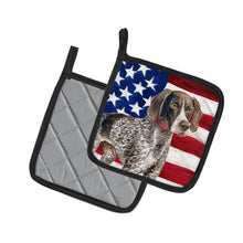 Load image into Gallery viewer, German Shorthaired Pointer Patriotic Pot Holders - Set of 2 - Heat-Resistant Kitchen Essentials BB9641PTHD