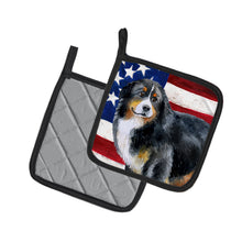 Load image into Gallery viewer, Bernese Mountain Dog Patriotic Pot Holders - Set of 2 - Heat-Resistant Kitchen Essentials BB9645PTHD