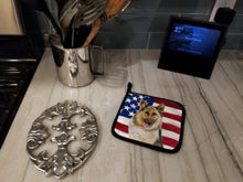 Load image into Gallery viewer, German Shepherd Patriotic Pot Holders - Set of 2 - Heat-Resistant Kitchen Essentials BB9654PTHD