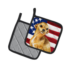 Load image into Gallery viewer, Chihuahua Patriotic Pot Holders - Set of 2 - Heat-Resistant Kitchen Essentials BB9658PTHD