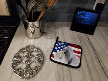 Load image into Gallery viewer, Shih Tzu Patriotic Pot Holders - Set of 2 - Heat-Resistant Kitchen Essentials BB9666PTHD