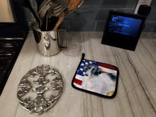 Load image into Gallery viewer, Borzoi Patriotic Pot Holders - Set of 2 - Heat-Resistant Kitchen Essentials BB9672PTHD