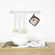 Load image into Gallery viewer, Pomeranian Patriotic Pot Holders - Set of 2 - Heat-Resistant Kitchen Essentials BB9682PTHD