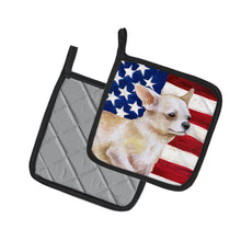 Load image into Gallery viewer, Chihuahua Leg up Patriotic Pot Holders - Set of 2 - Heat-Resistant Kitchen Essentials BB9697PTHD