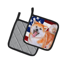 Load image into Gallery viewer, Akita Patriotic Pot Holders - Set of 2 - Heat-Resistant Kitchen Essentials BB9703PTHD