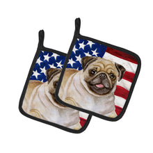 Load image into Gallery viewer, Fawn Pug Patriotic Pot Holders - Set of 2 - Heat-Resistant Kitchen Essentials BB9718PTHD