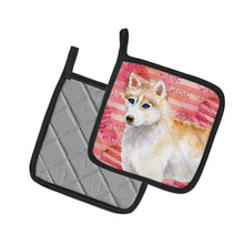 Load image into Gallery viewer, Siberian Husky Love Pot Holders - Set of 2 - Heat-Resistant Kitchen Essentials BB9742PTHD