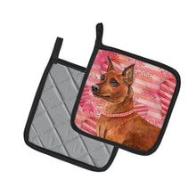 Load image into Gallery viewer, Miniature Pinscher Love Pot Holders - Set of 2 - Heat-Resistant Kitchen Essentials BB9743PTHD