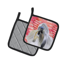 Load image into Gallery viewer, Shih Tzu Love Pot Holders - Set of 2 - Heat-Resistant Kitchen Essentials BB9753PTHD