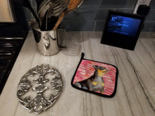 Load image into Gallery viewer, Miniature Pinscher #2 Love Pot Holders - Set of 2 - Heat-Resistant Kitchen Essentials BB9811PTHD
