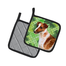 Load image into Gallery viewer, Smooth Fox Terrier St Patrick's Pot Holders - Set of 2 - Heat-Resistant Kitchen Essentials BB9821PTHD
