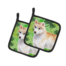 Load image into Gallery viewer, Siberian Husky St Patrick's Pot Holders - Set of 2 - Heat-Resistant Kitchen Essentials BB9829PTHD
