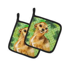 Load image into Gallery viewer, Chihuahua St Patrick's Pot Holders - Set of 2 - Heat-Resistant Kitchen Essentials BB9832PTHD