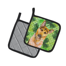 Load image into Gallery viewer, German Shepherd #2 St Patrick's Pot Holders - Set of 2 - Heat-Resistant Kitchen Essentials BB9885PTHD