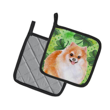 Load image into Gallery viewer, Pomeranian #2 St Patrick's Pot Holders - Set of 2 - Heat-Resistant Kitchen Essentials BB9890PTHD